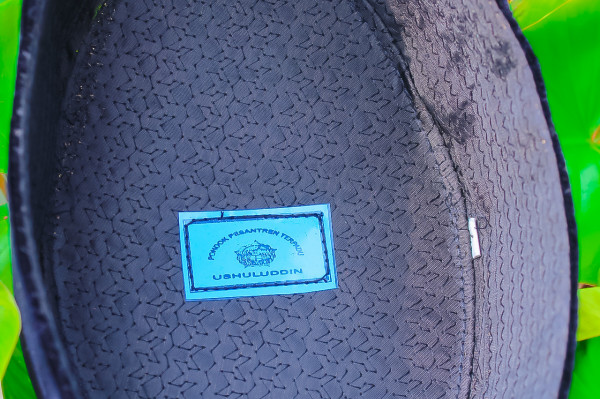 Peci Hitam Khas Ushuluddin