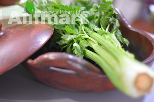 Seledri Stik (250 Gram)