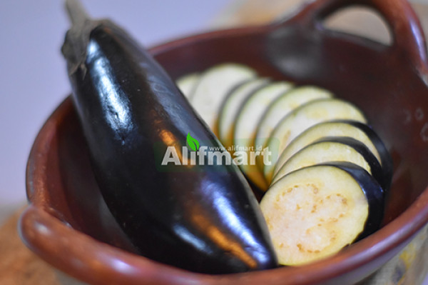 Terong Nasubi (1000 Gram)