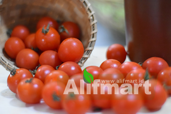 Tomat Cerry Merah (250 Gram)