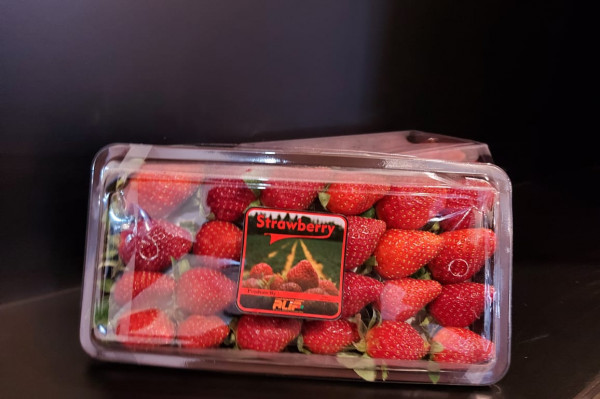 Strawberry Si Alif Manis (Pack)