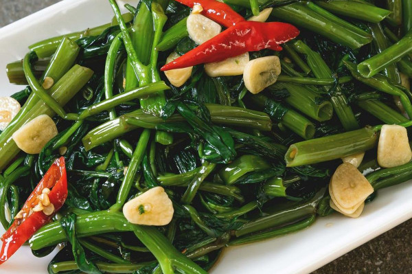 Kangkung 1 Ikat (500g)